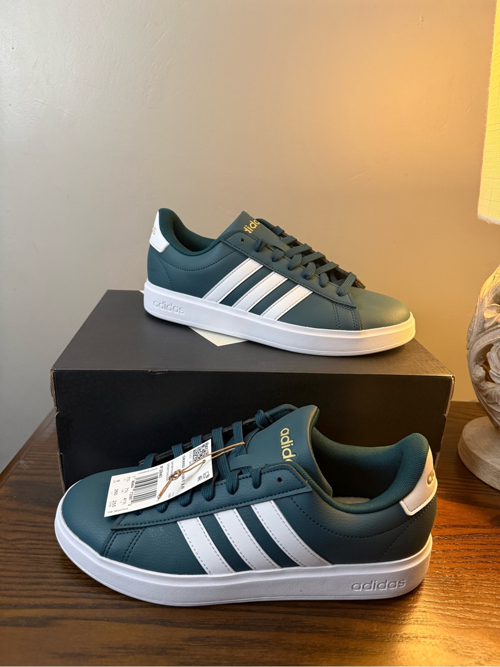 Adidas Grand Court Women’s Size 9 Sneakers Teal Green White 3-Stripes